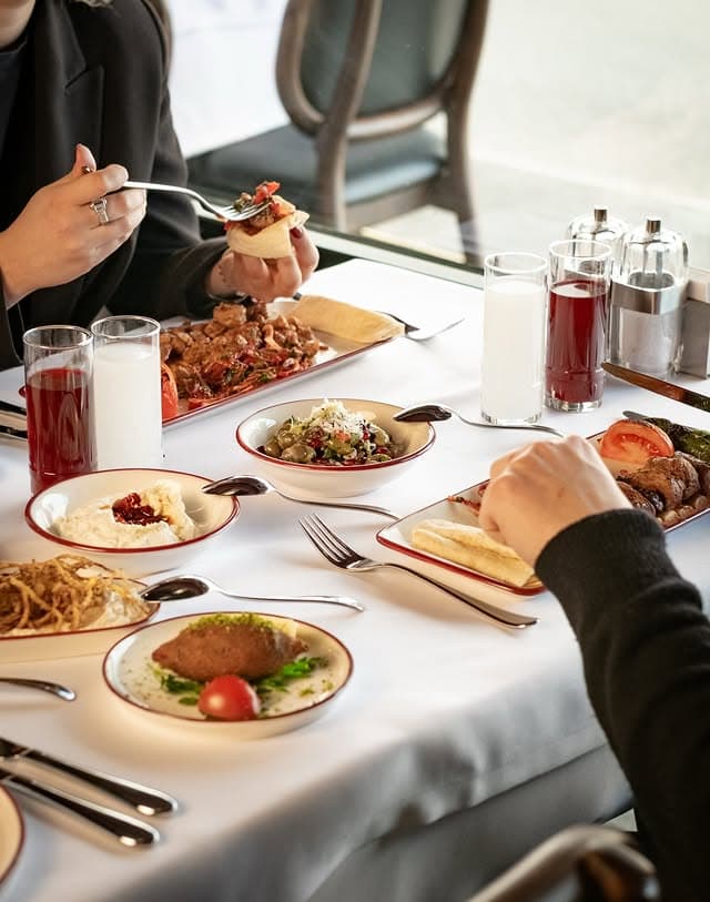Doğum Günü ve Özel Kutlamalar İçin Restoran Planlama Rehberi